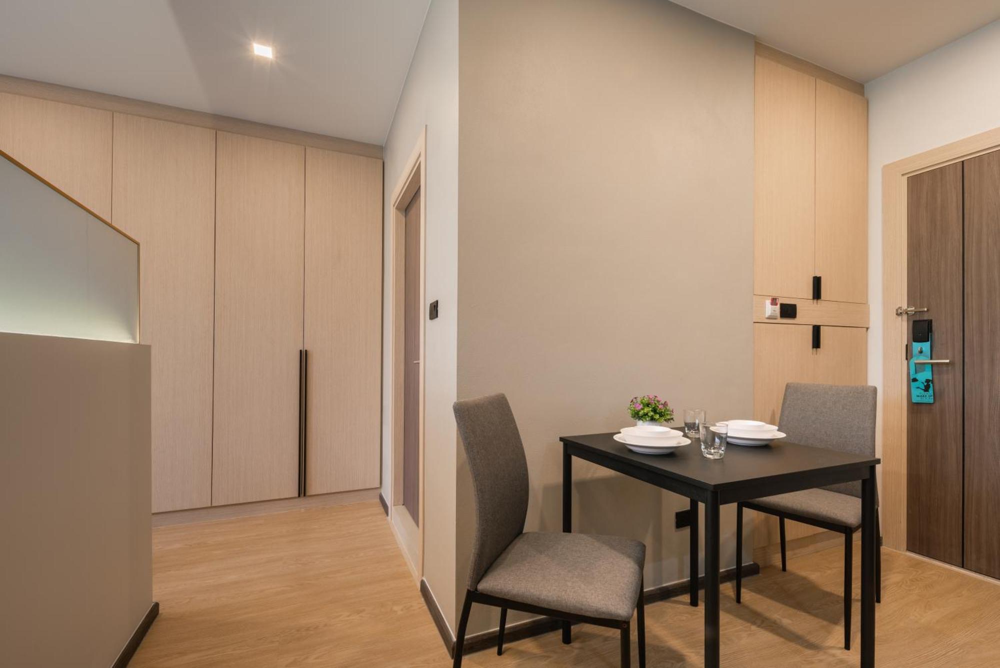 Samyan Serene Hotel Бангкок Номер фото